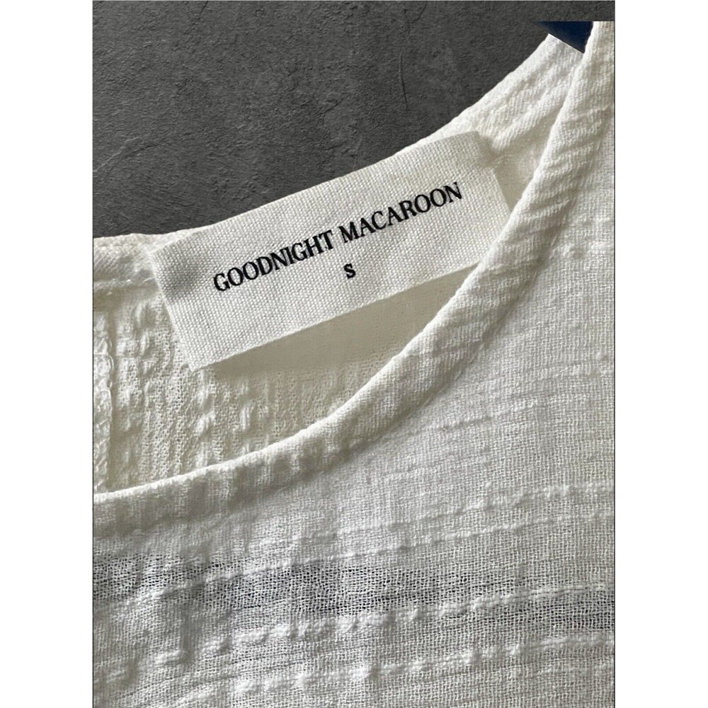 NWT Goodnight Macaroon Womens Round Neck Butterfly Sleeve Embroidered Blouse Sm - Picture 6 of 9